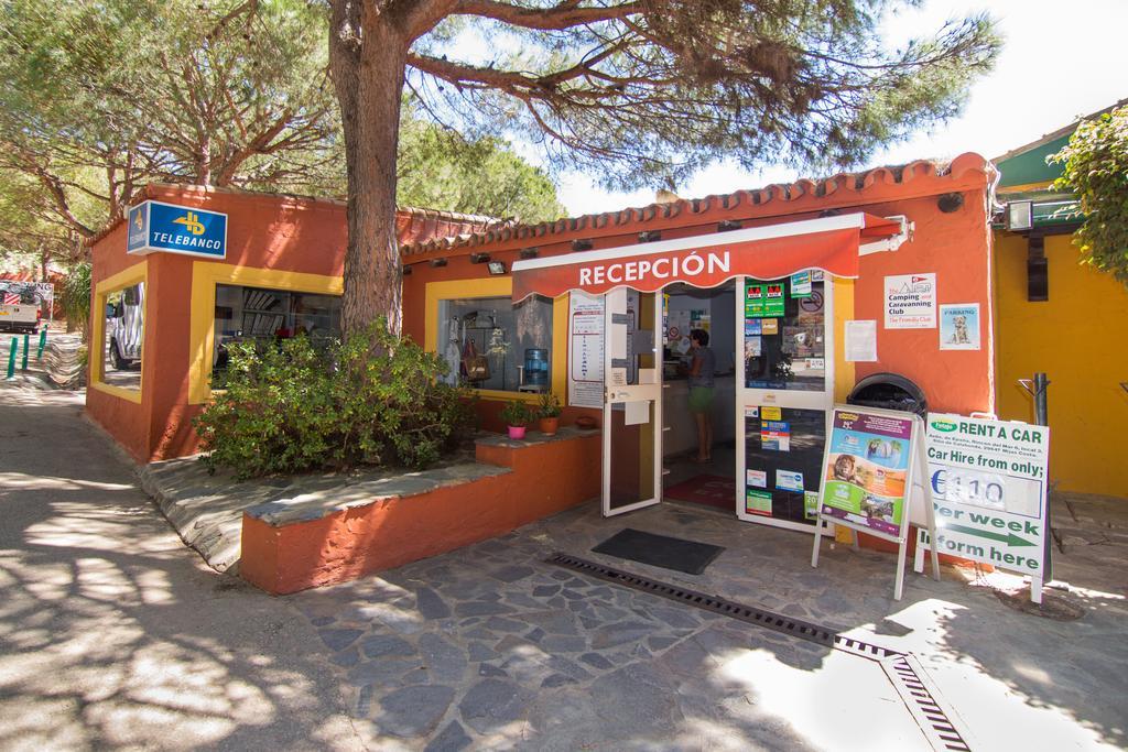 Complejo Turistico & Camping Cabopino Marbella Eksteriør billede